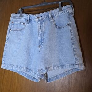 Abercrombie & Fitch The Dad Short High Rise Denim Shorts Women’s 16 / 33